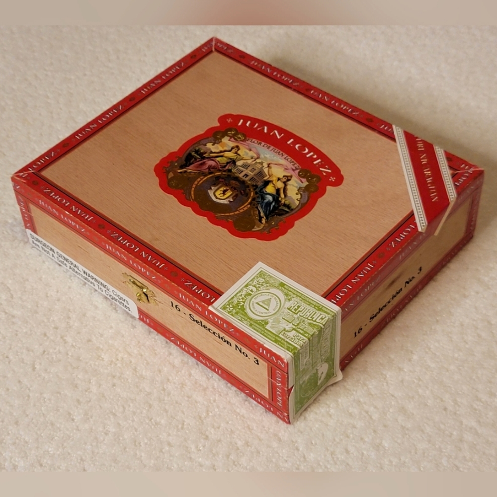 Empty Cigar Box - Picture 2 of 9